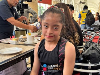 Campeona de Gimnasia Rítmica con Síndrome de Karime Zoé rumbo al Mundial de Alemania