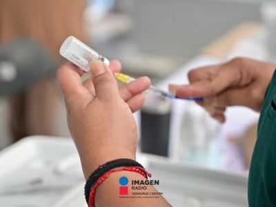 IMSS Bienestar instala módulos de vacunación gratuita en Veracruz durante enero